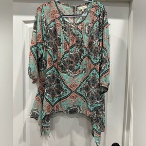 Umgee Womens 1X Print Asymmetrical Hem Peasant Blouse Sheer Boho